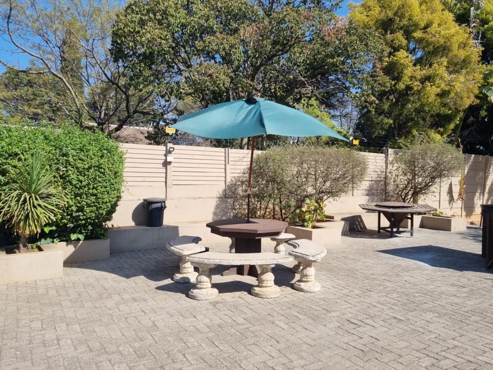 Emerald Guesthouse Kempton Park Exterior photo