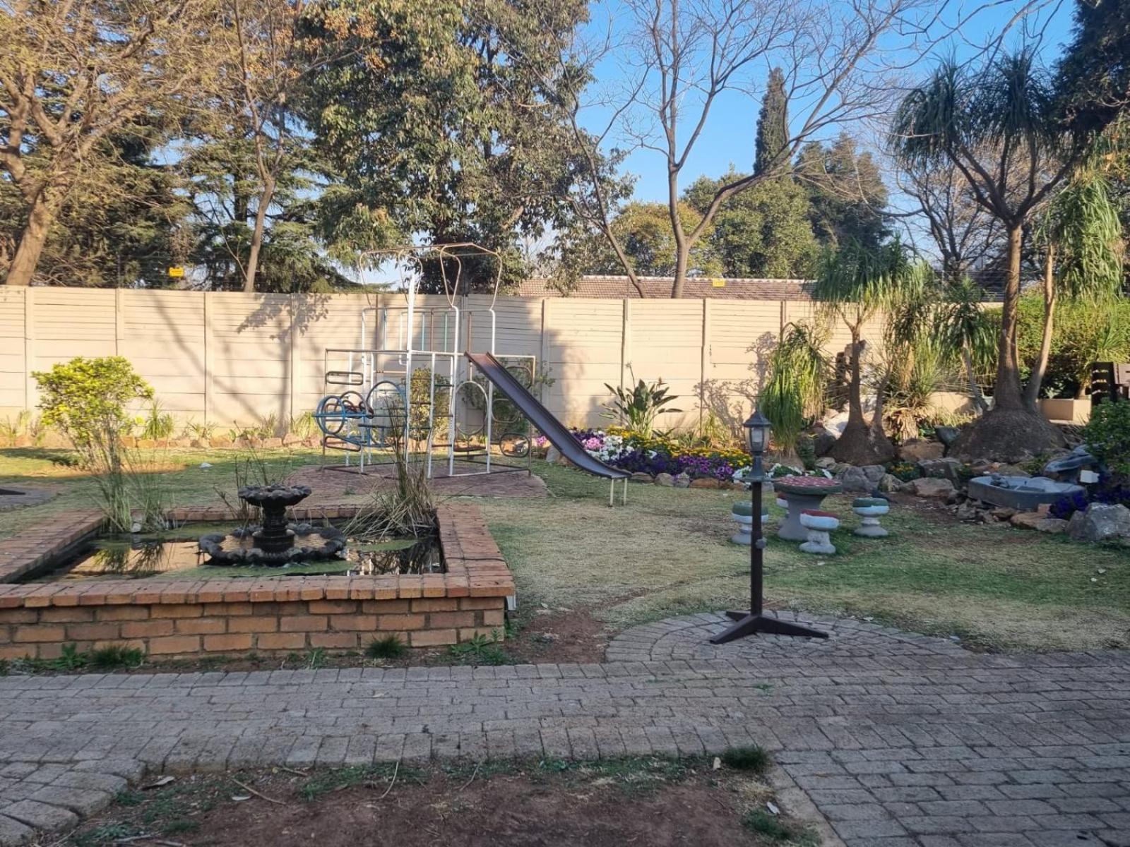 Emerald Guesthouse Kempton Park Exterior photo