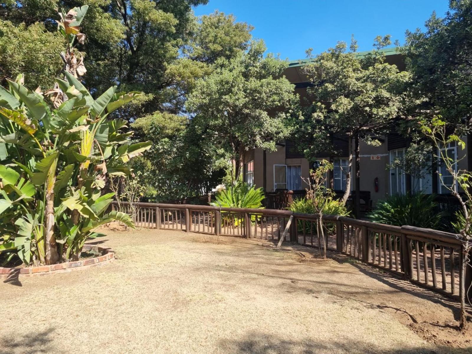 Emerald Guesthouse Kempton Park Exterior photo