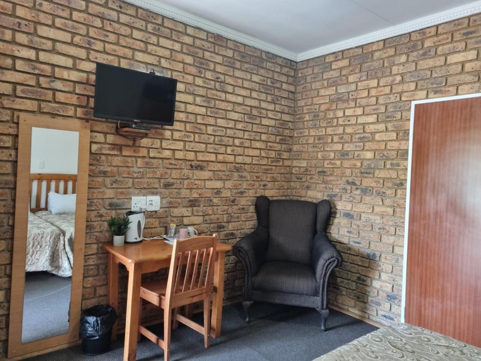 Emerald Guesthouse Kempton Park Exterior photo